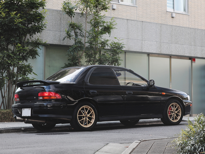スバル インプレッサWRX(GC8)