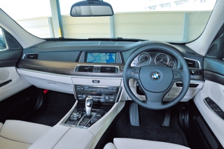 BMW 5シリーズグランツーリスモ インパネ｜ニューモデル試乗