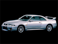 日産 スカイライン GT-R(R33)