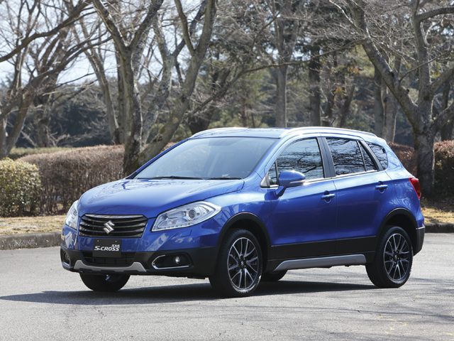 ▲本日2月19日、スズキ SX4 S-CROSSが販売開始されました。シルバーのアンダーガーニッシュがSUVの“力強さ”を感じさせてくれます