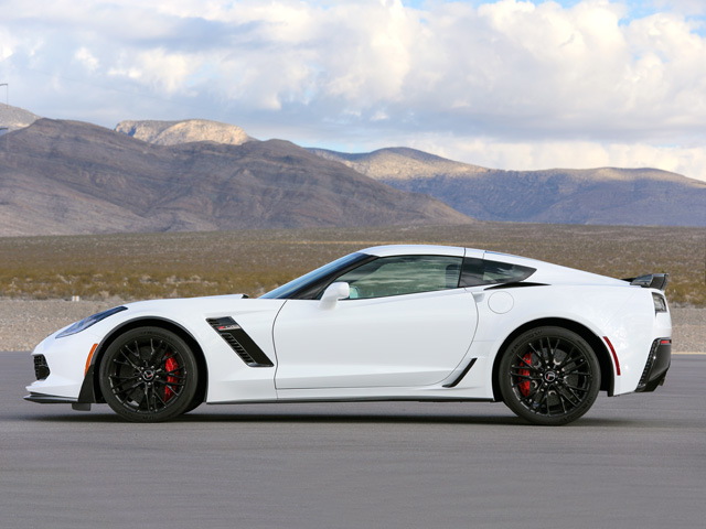 ▲Z07パフォーマンスパッケージ装着車は、GMの量産車として最も大きなダウンフォースを生み出すデザインに