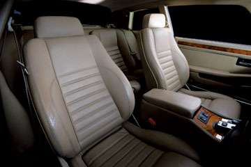 ▲ジャガーXJS シート