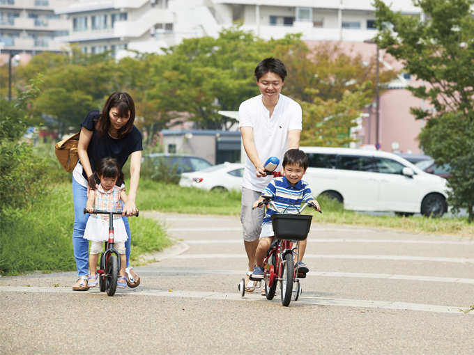 ▲家族みんなで過ごす時間はかけがえのないもの。子供たちの成長の瞬間瞬間をしっかりと見届けていきたい