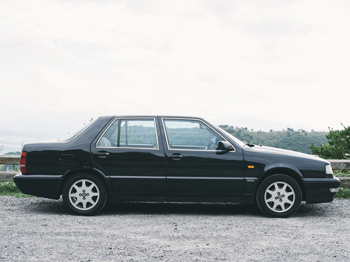 ▲鈴木さんご夫婦の愛車は、5MTと組み合わされるスポーティなターボ16V LS