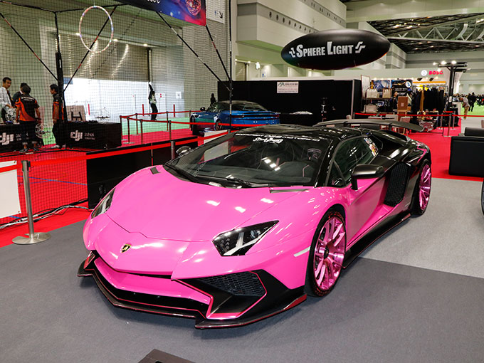 ランボルギーニ アヴェンタドール LP750-4 SV