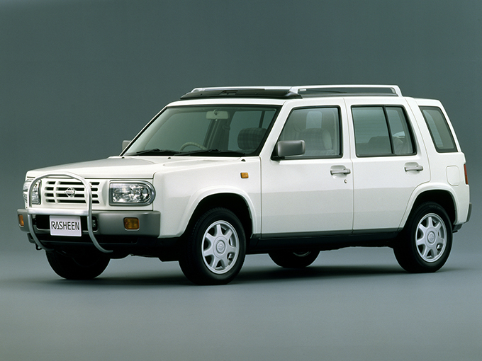 日産 ラシーン
